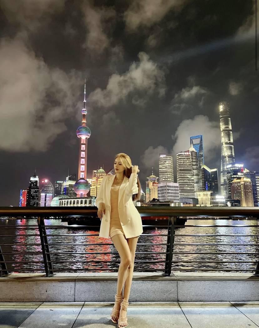 刚才下水妹妹b紧水多